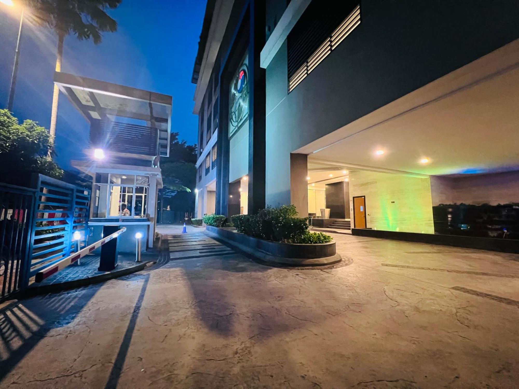 Cozyhome Suites @ Casa Residency Kuala Lumpur Luaran gambar